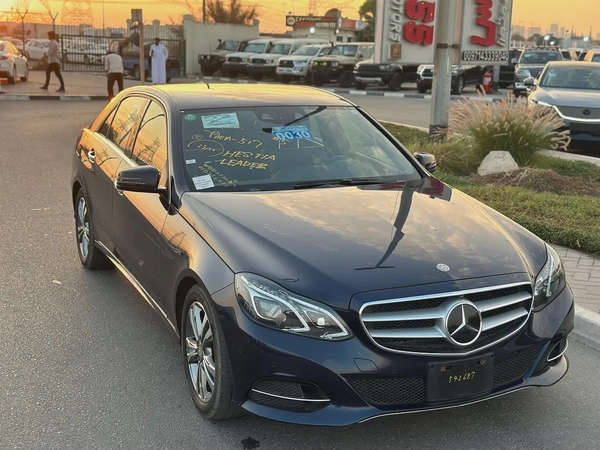 M BENZ E300 JAPAN IMPORTED 2016 VERY LOW MILEAGE 29000 Kms ONLY