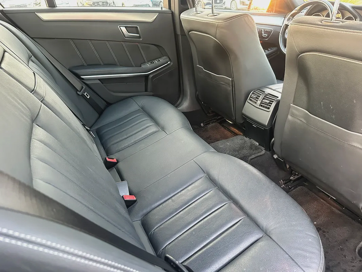 M BENZ E300 JAPAN IMPORTED 2016 VERY LOW MILEAGE 29000 Kms ONLY-15-15
