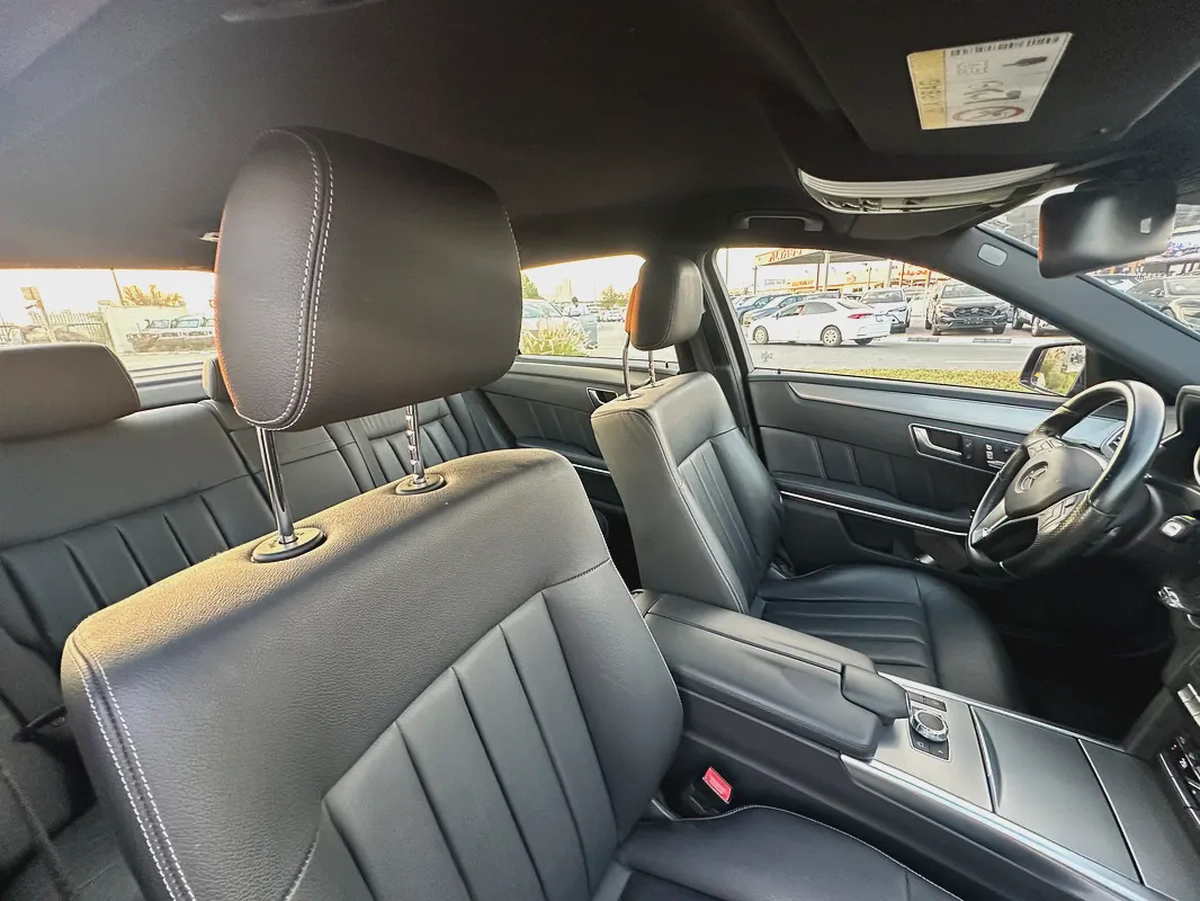 M BENZ E300 JAPAN IMPORTED 2016 VERY LOW MILEAGE 29000 Kms ONLY-16-16