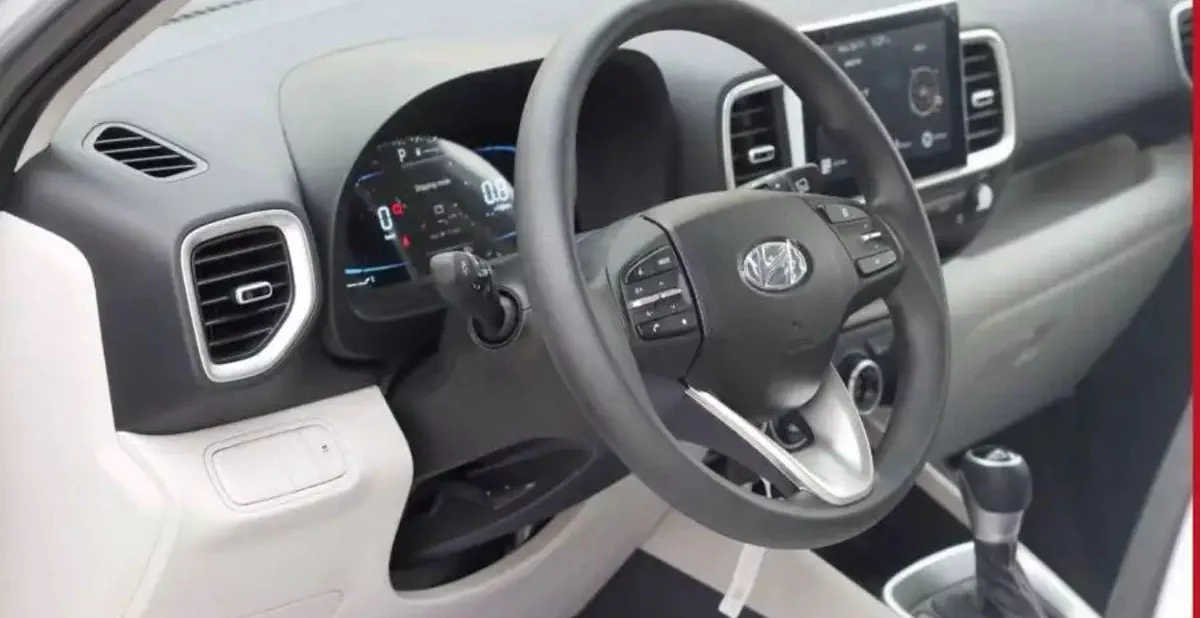 2026 Hyundai Venue-2-2