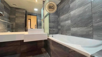 nice office spacious 2bhk in sheikh zayad road rent only 119k-4