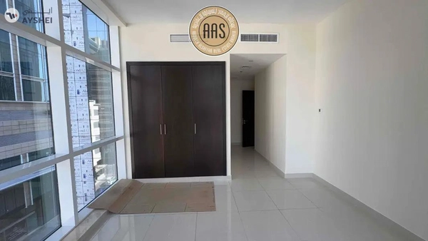 nice office spacious 2bhk in sheikh zayad road rent only 119k