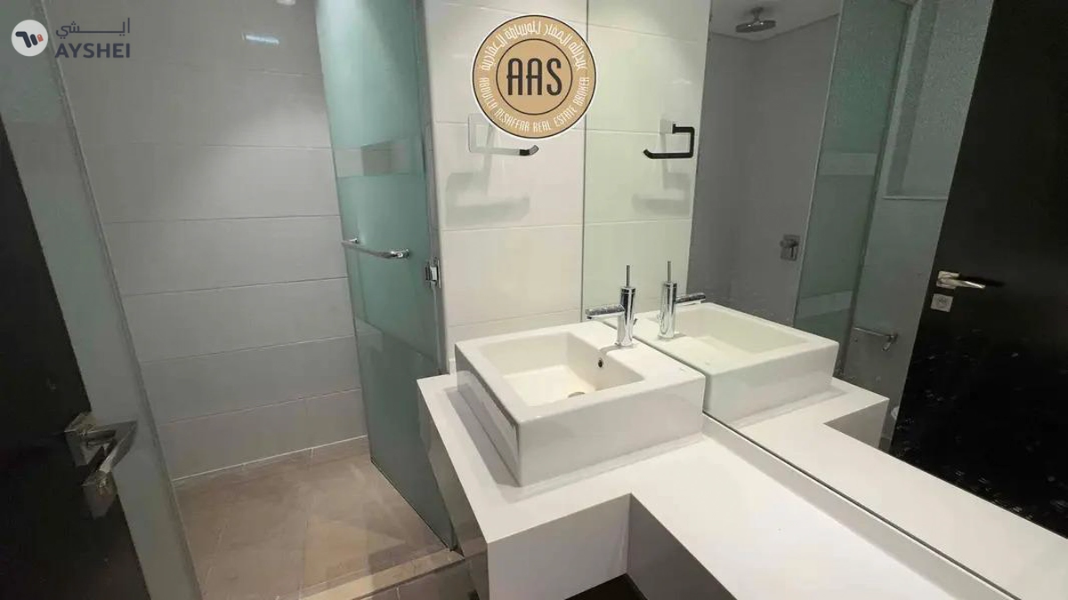 nice office spacious 2bhk in sheikh zayad road rent only 119k-5-5