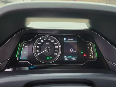 Hyundai Ioniq Hybrid 2020 - Korean Specs - Excellent Condition-8