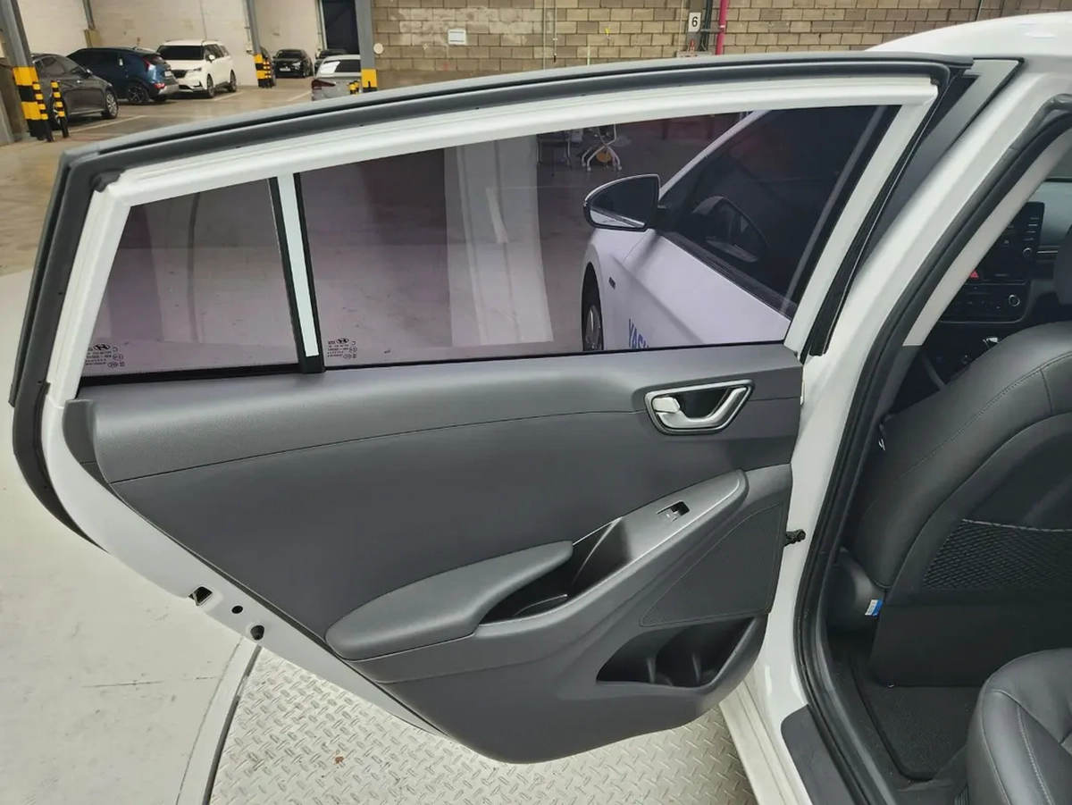 Hyundai Ioniq Hybrid 2020 - Korean Specs - Excellent Condition-18-18