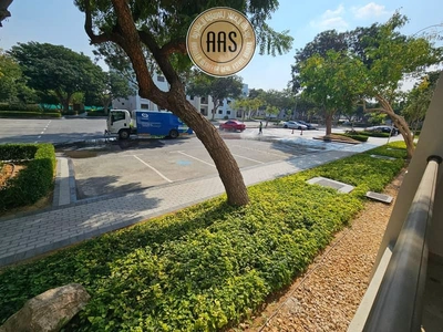 One Month Free Luxury 2-BHK With Park View Close to Metro-10