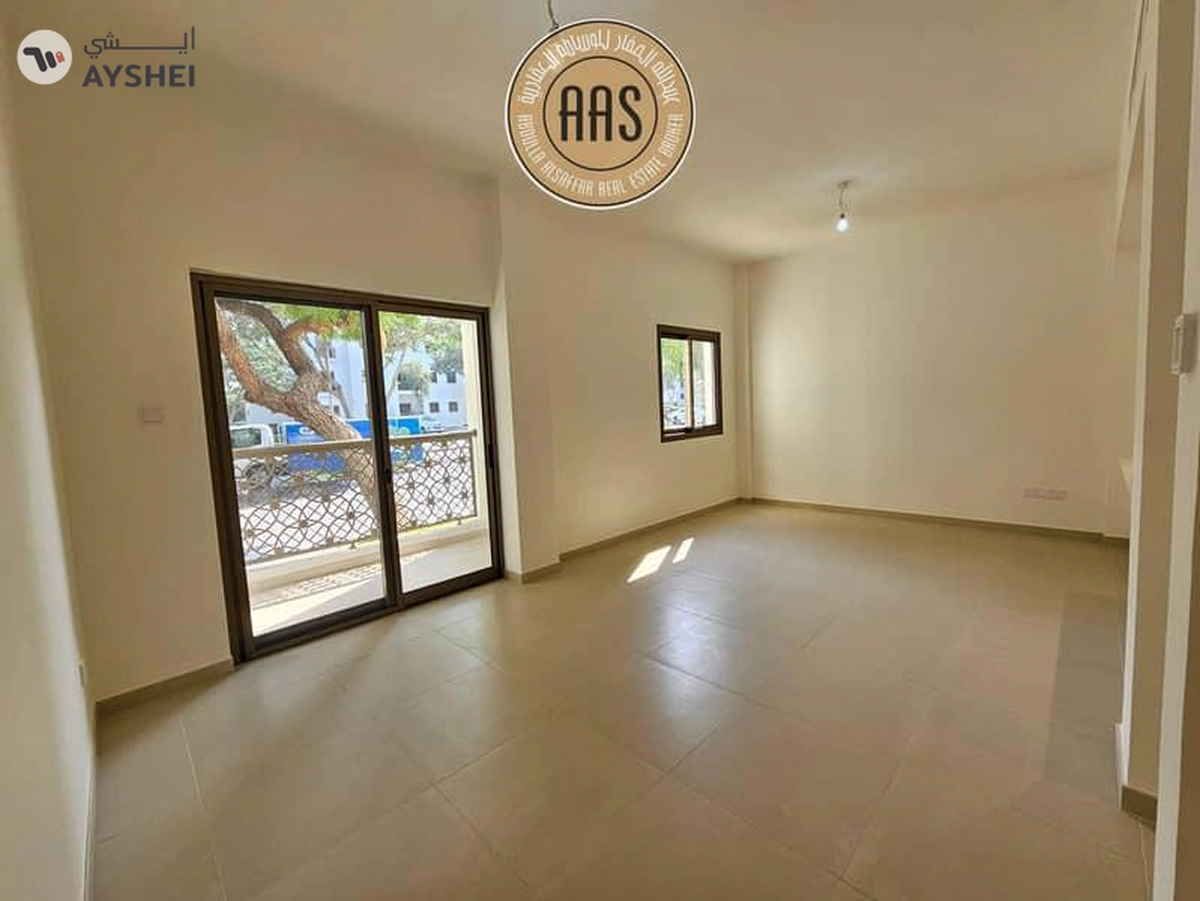 One Month Free Luxury 2-BHK With Park View Close to Metro-20-20
