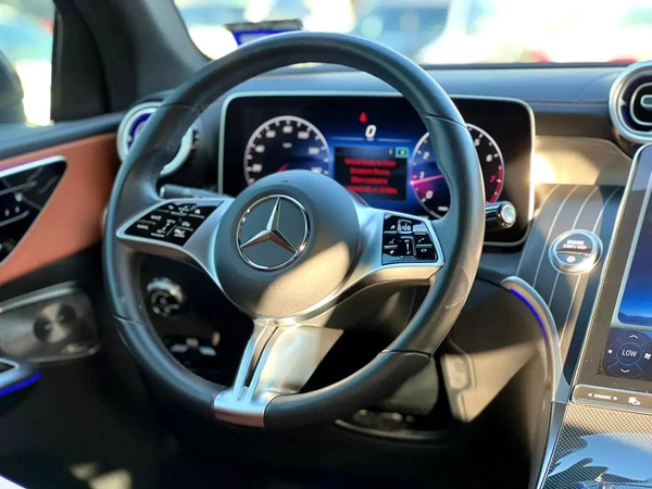 Mercedes-Benz GLC 300, 2023 - Pristine Condition