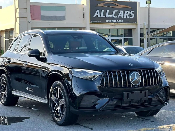 Mercedes-Benz GLC 300, 2023 - Pristine Condition
