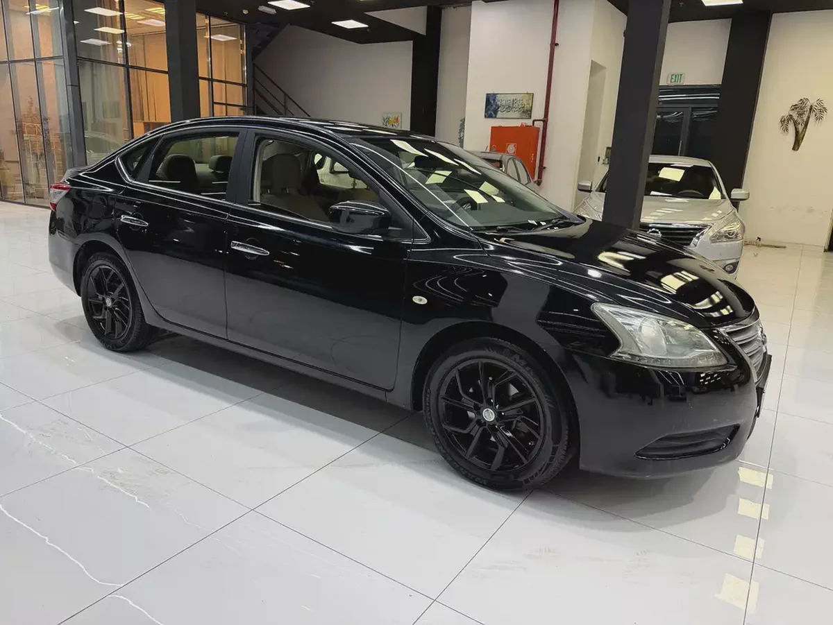 Nissan Sentra S 2015 GCC Specs - Well Maintained-2-2
