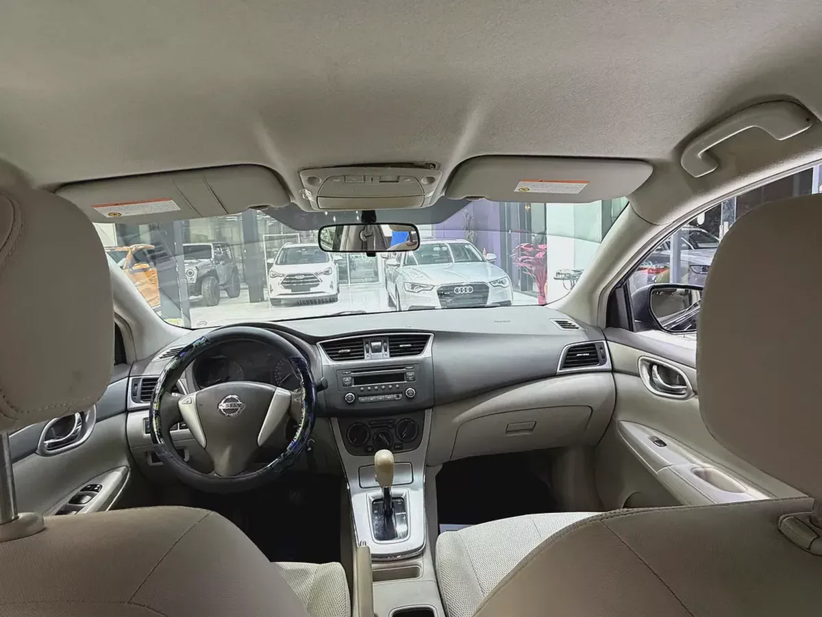 Nissan Sentra S 2015 GCC Specs - Well Maintained-6-6