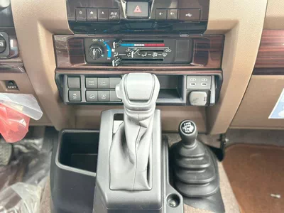 Toyota Land Cruiser 70 LC76 LX LC76 DX DX 4.0L A/T-14