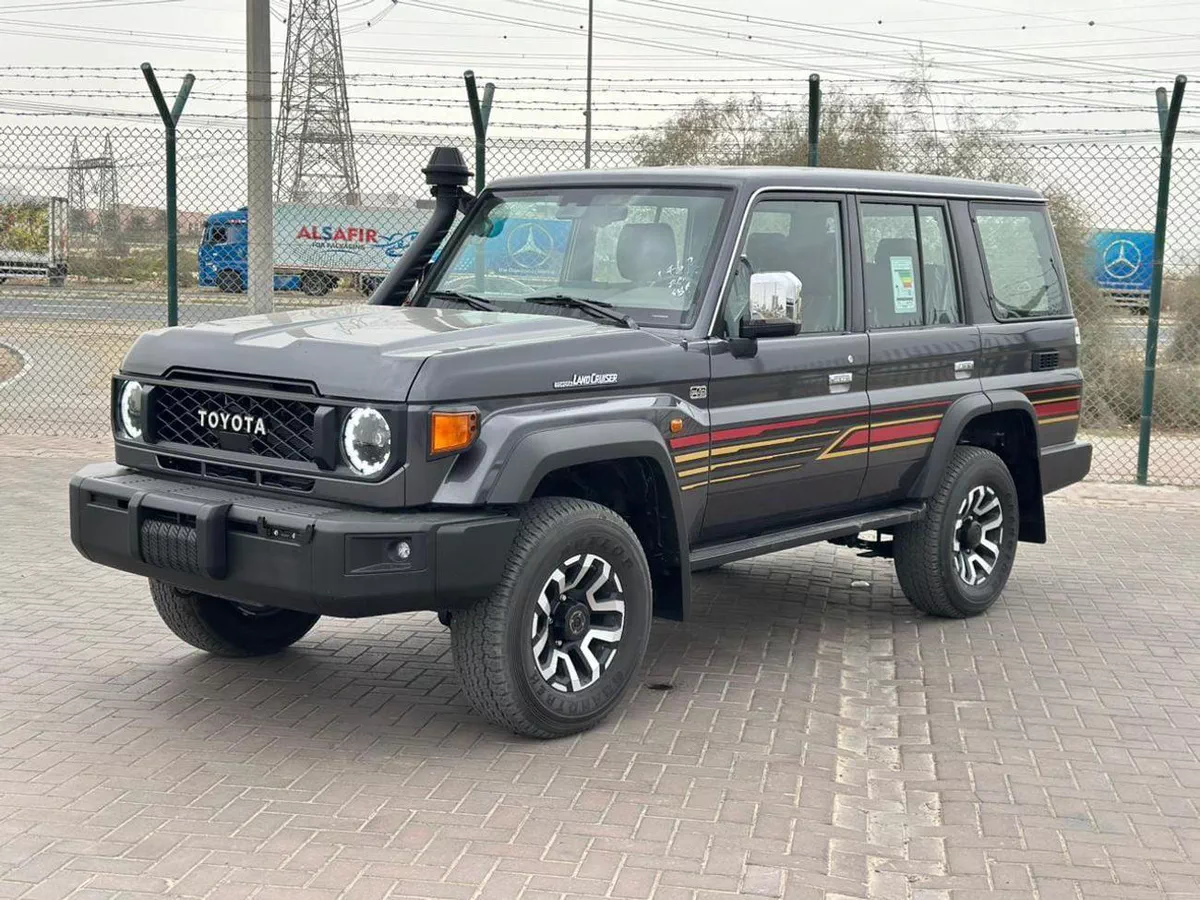Toyota Land Cruiser 70 LC76 LX LC76 DX DX 4.0L A/T-21-0