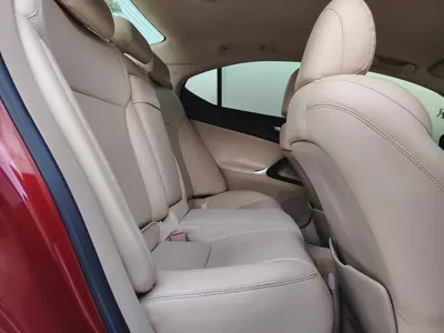 Lexus IS 250 2007 GCC Specs - Pristine Condition Well Maintained Sports Sedan-9