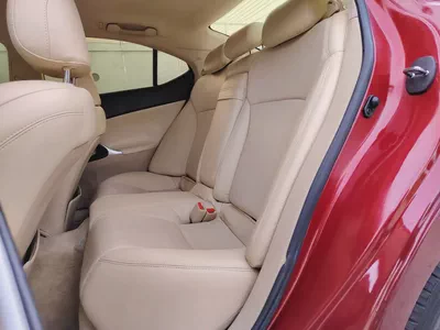 Lexus IS 250 2007 GCC Specs - Pristine Condition Well Maintained Sports Sedan-8