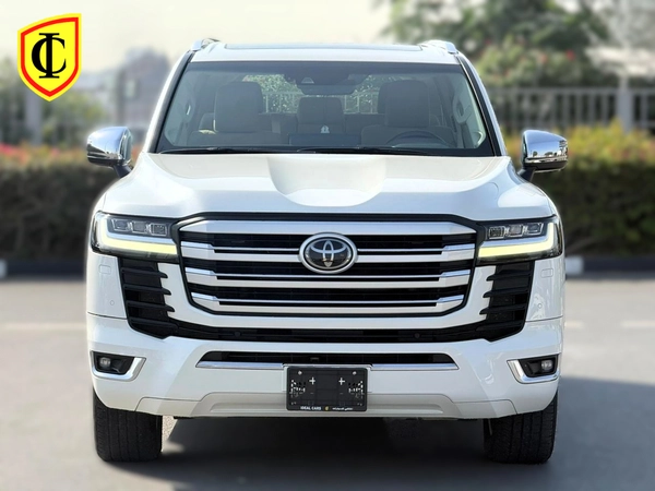 TOYOTA LAND CRUISER VX. R TWIN TURBO | YEAR: 2022 | FULL-SERVICE HISTORY FROM AL FUTTAIM