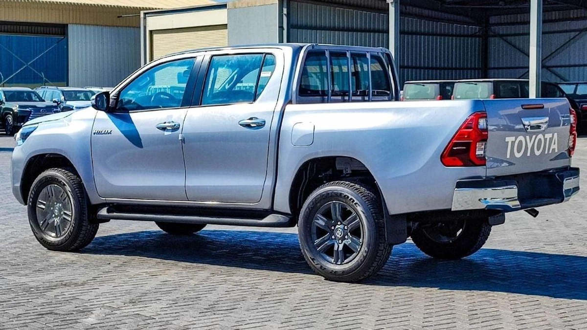 Toyota Hilux NEW Toyota Hilux 2.4L Diesel AT Full option 2024-5-0