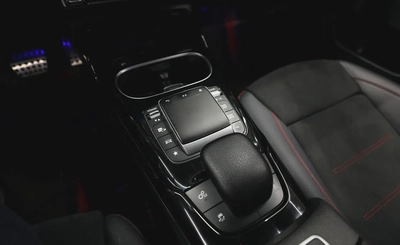 Mercedes-Benz A-Class A 35 AMG-13