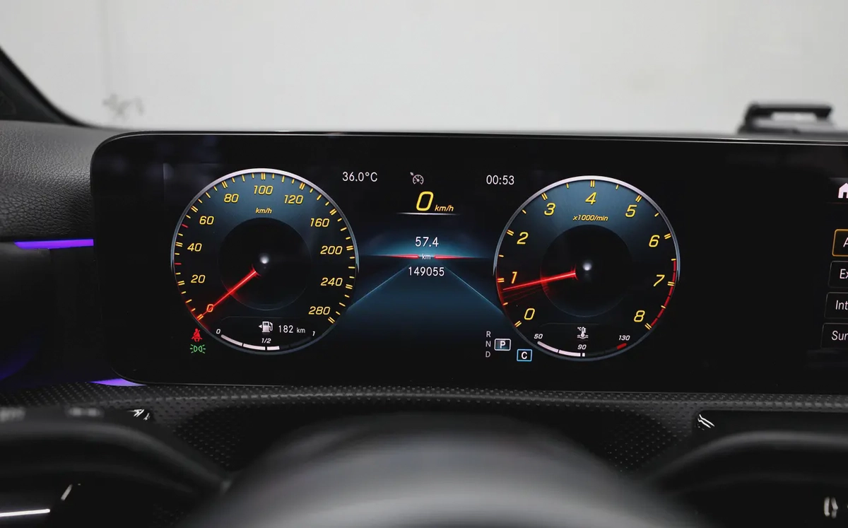 Mercedes-Benz A-Class A 35 AMG-14-14