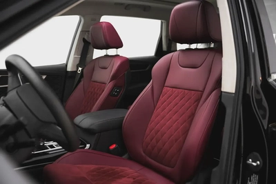 2023 HONGQI HS7 FLAGSHIP WITH WARRANTY-2