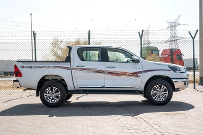 2026 Toyota Hilux DC S-GLX 2.7L Petrol AT-3