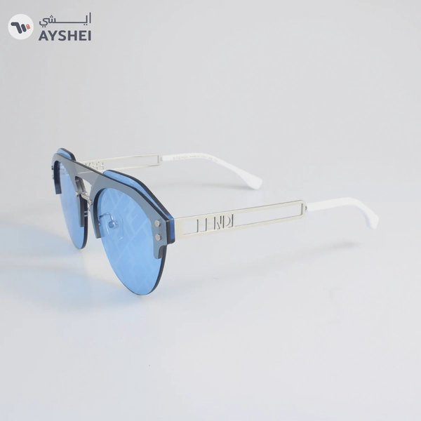 Fendi FE40027U Sunglass for Men and Women