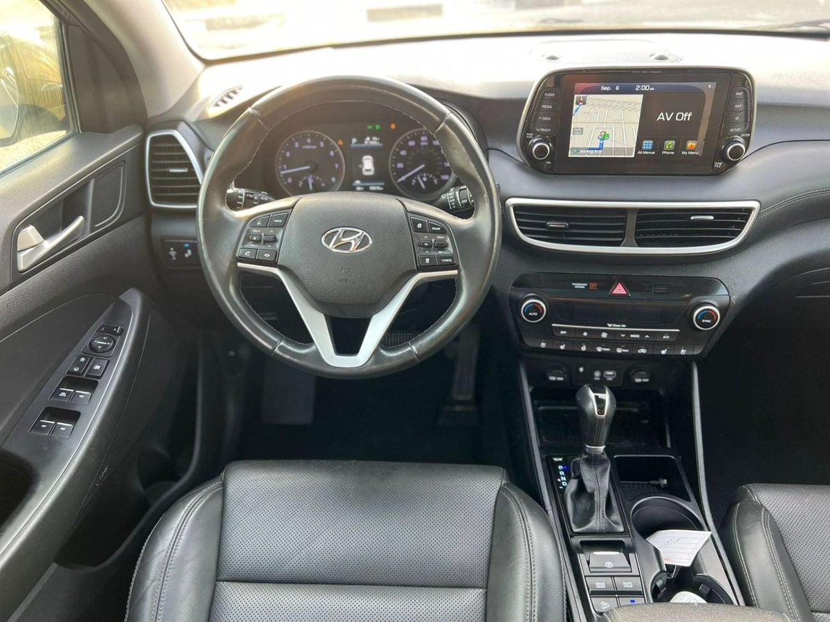 Hyundai Tucson GLS 2021 Hyundai Tucson Limited  2.4L V4 - Panoramic View - 360* 5 CAM With Radar & Sensor - AWD 4x4 - L-15-0