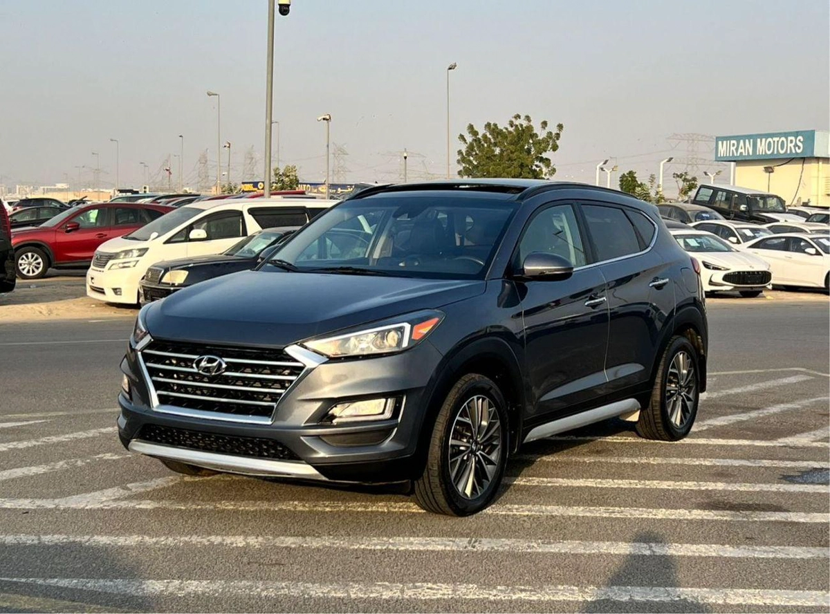 Hyundai Tucson GLS 2021 Hyundai Tucson Limited  2.4L V4 - Panoramic View - 360* 5 CAM With Radar & Sensor - AWD 4x4 - L-1-0