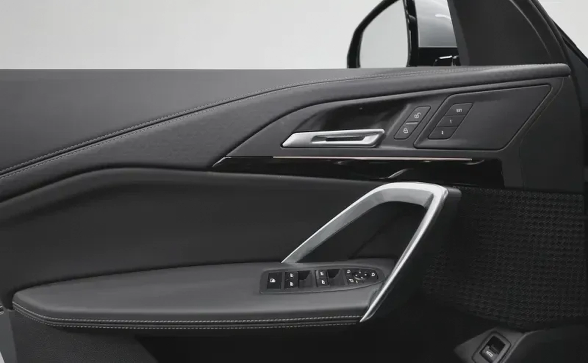 BMW X2 sDrive25i-10-10