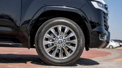 Toyota Land Cruiser VXR 3.5L-3