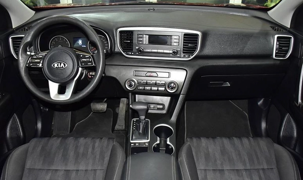 KIA Sportage ( 2021 Model ) in Red Color GCC Specs