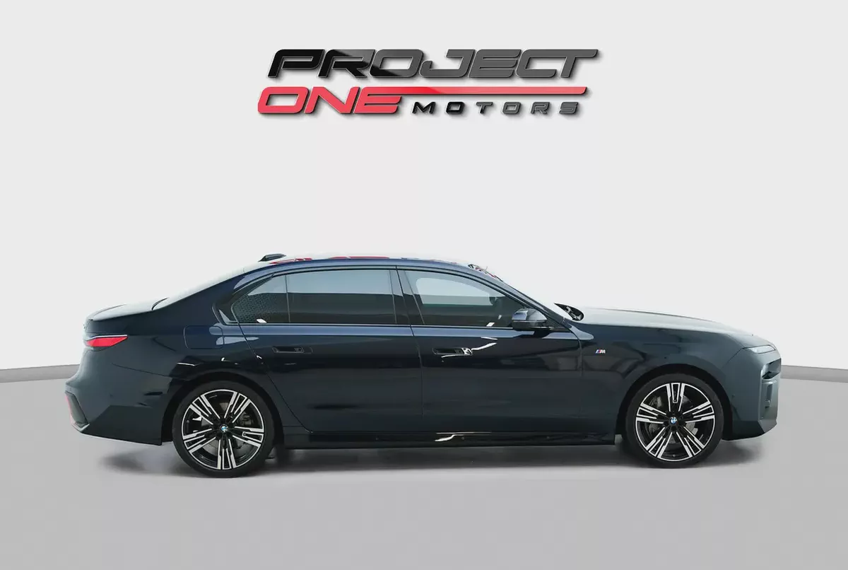 2024 BMW 740I WITH 5 WARRANTY AND SERVICE CONTRACT FROM AGMC-2-2
