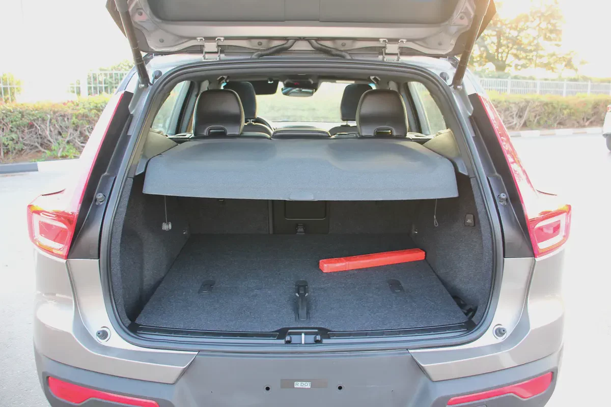 Volvo XC40 T4 R-design 2022, EMI (990x60) Bank finance! Full agency history! Perfect condition!-9-9