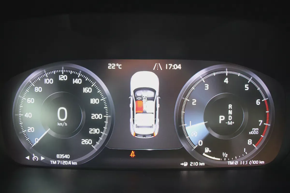 Volvo XC40 T4 R-design 2022, EMI (990x60) Bank finance! Full agency history! Perfect condition!-13-13
