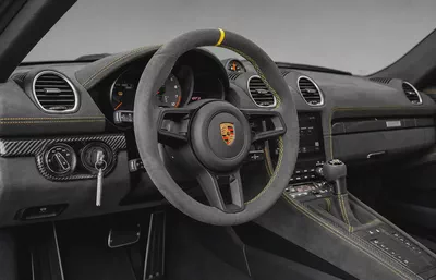 Porsche 718 Spyder RS-5