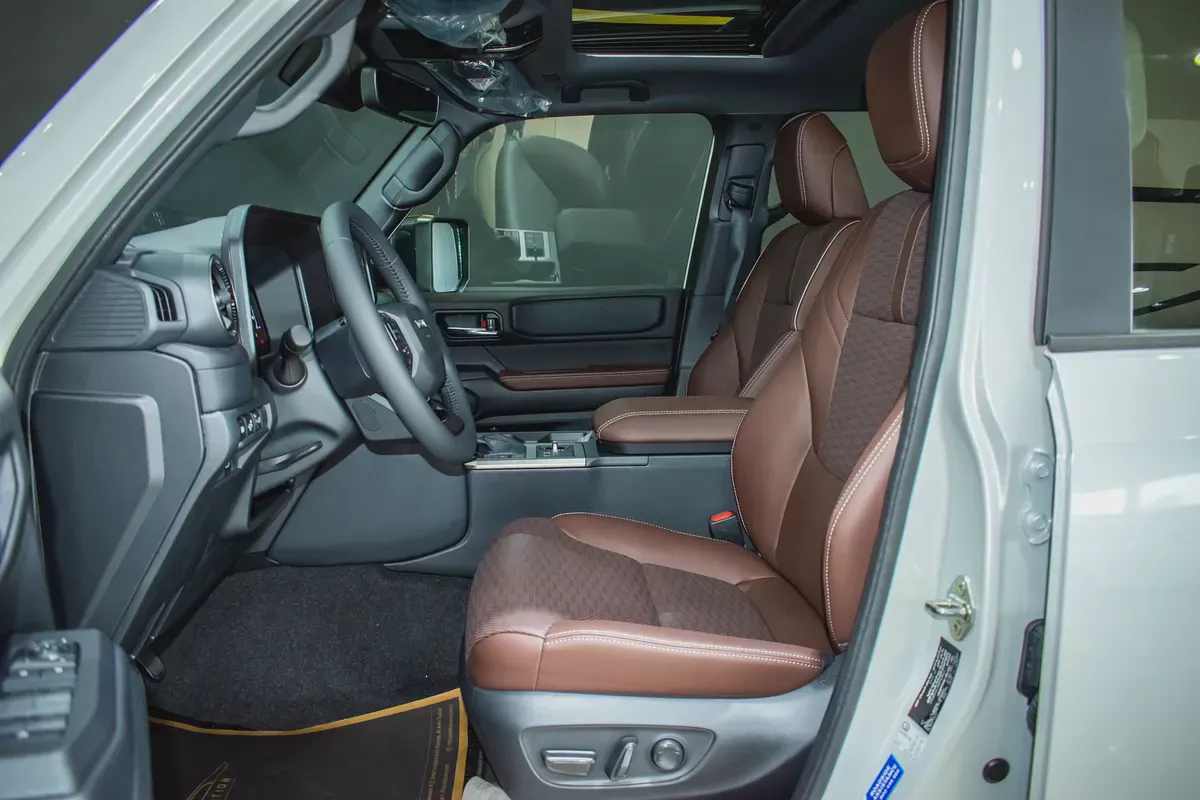 2024 Toyota Prado GXL First Edition - GCC Specs - Brand New - Alfuttaim Warranty-7-7