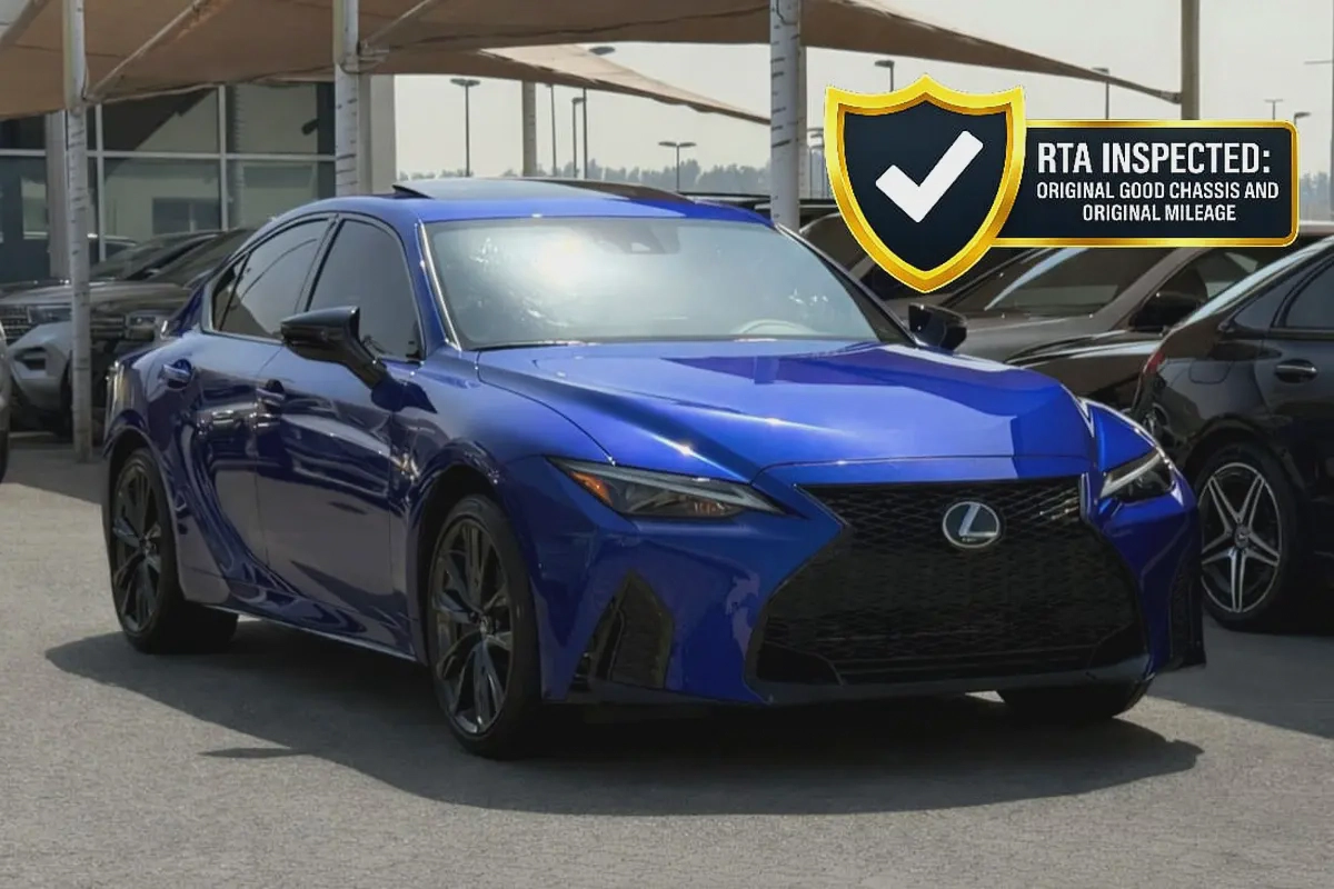 LEXUS - IS350 - F SPORT - 2025 - V6 - 3,5L - AMERICAN SPECS VERY GOOD CONDITION