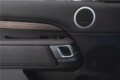AED 1,992 / 60 months | 0% DP | 2020 Land Rover Discovery HSE V6 SC / Full Service History-10
