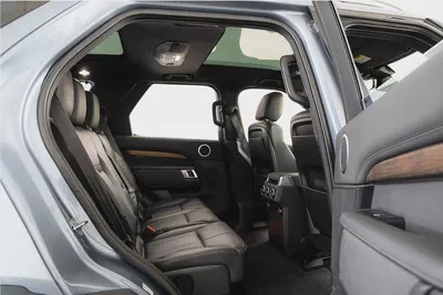 AED 1,992 / 60 months | 0% DP | 2020 Land Rover Discovery HSE V6 SC / Full Service History-13