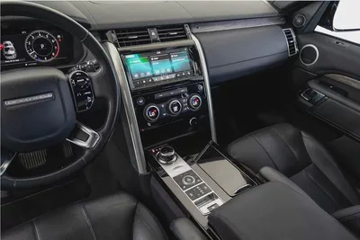 AED 1,992 / 60 months | 0% DP | 2020 Land Rover Discovery HSE V6 SC / Full Service History-8