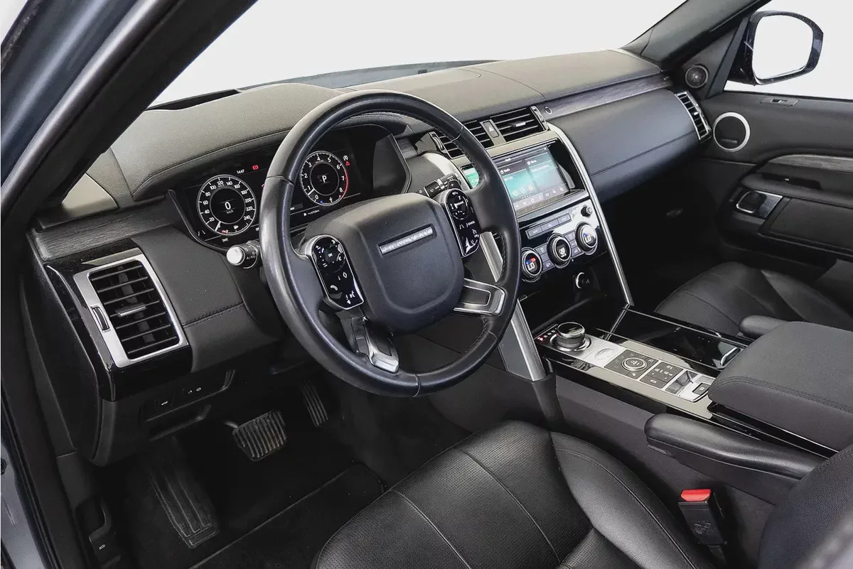 AED 1,992 / 60 months | 0% DP | 2020 Land Rover Discovery HSE V6 SC / Full Service History-6-6