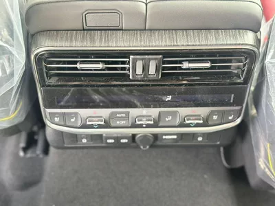 Toyota Land Cruiser VXR TOYTA LAND CRUISER VXR 3.5 TWIN TURBO 2026-15