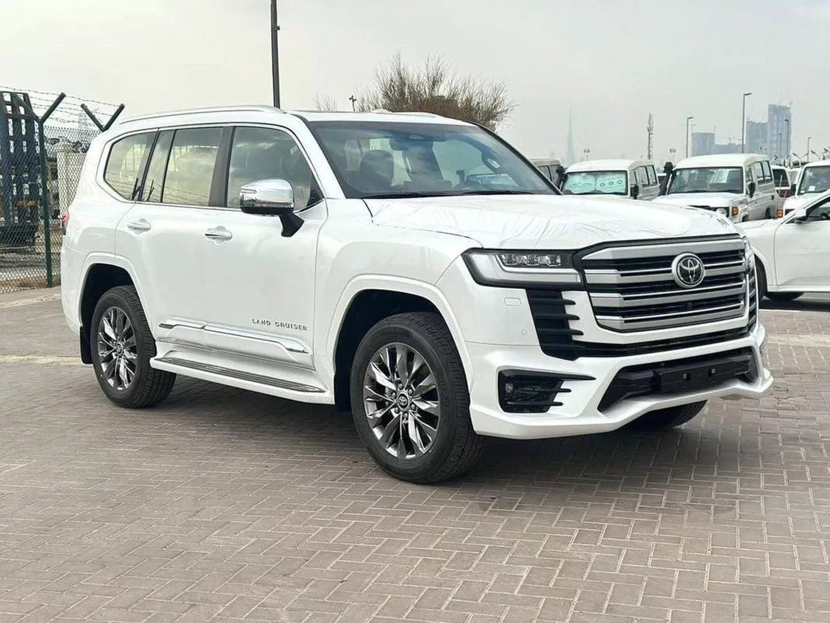 Toyota Land Cruiser VXR TOYTA LAND CRUISER VXR 3.5 TWIN TURBO 2026