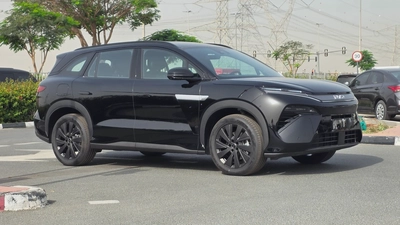BYD ATTO 8 Premium (Black)-0