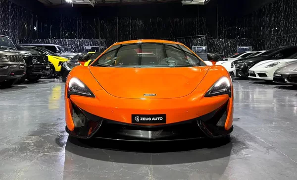 McLaren Warranty 02/2027 | McLaren Service Contract 02/2028 | Full Service History