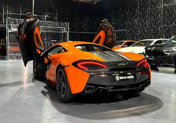 McLaren Warranty 02/2027 | McLaren Service Contract 02/2028 | Full Service History