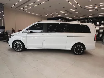 !! 2026!! Mercedes-Benz | V-Class | V 300 | GCC | Luxury Passenger Van-7