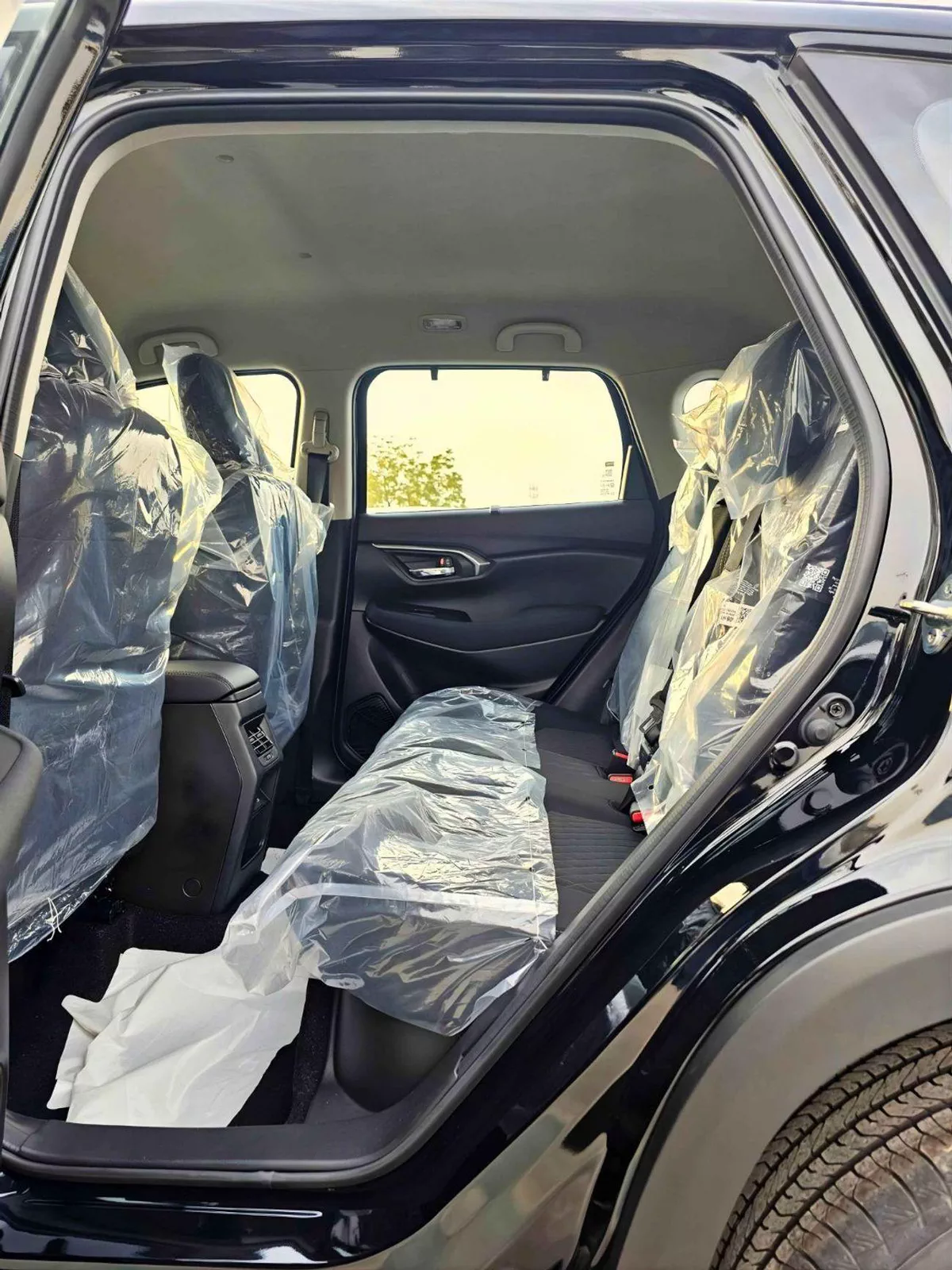 Toyota Urban Cruiser GLX NEODRIVE / 1.5L PETROL V4 / KYELESS DOOR / PUSH START / DVD+CAMERA (CODE # UB3)-11-0