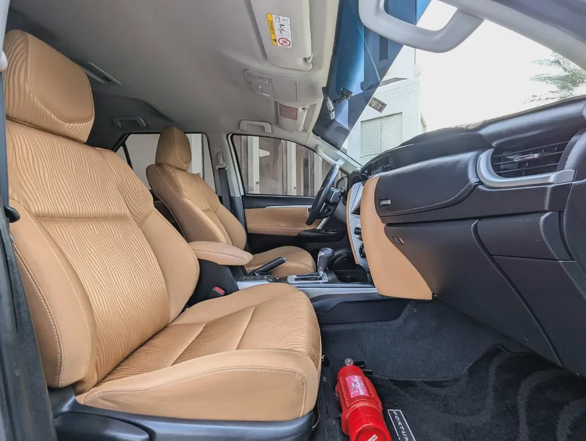 TOYOTA FORTUNER 2020 GXR V6 4.0L GCC IN EXCELLENT CONDITION-10-10