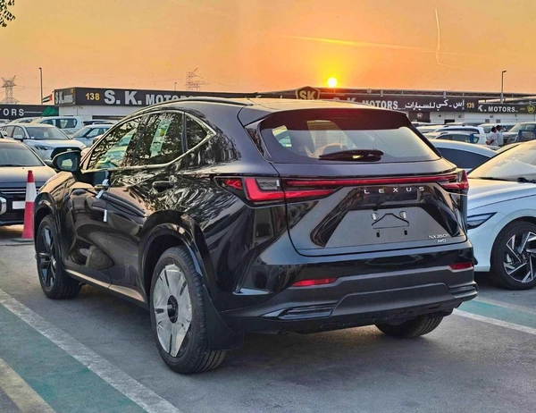 Lexus NX 350h HEV HYBRID LUXURY / 2.5L PETROL V4 / RADAR / PANORAMIC ROOF / AWD (CODE # NXP3HEV)